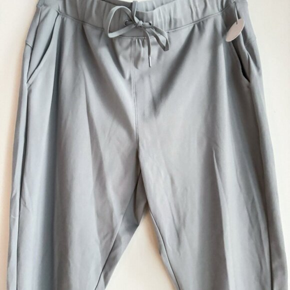 Yogalicious Set of Tank and Joggers XL - Picture 6 of 7